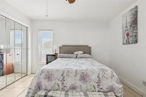 11121 SW 162nd Terrace Miami FL 33157