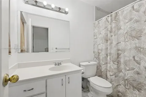 11121 SW 162nd Terrace Miami FL 33157