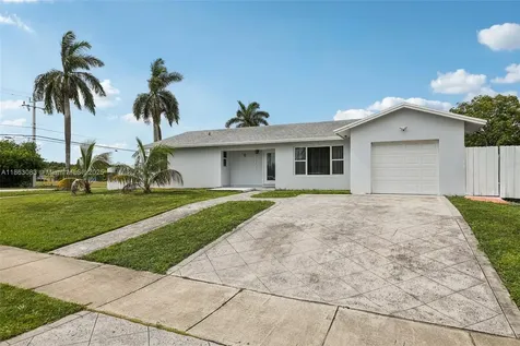 11121 SW 162nd Terrace Miami FL 33157