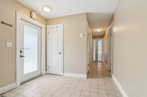 11121 SW 162nd Terrace Miami FL 33157