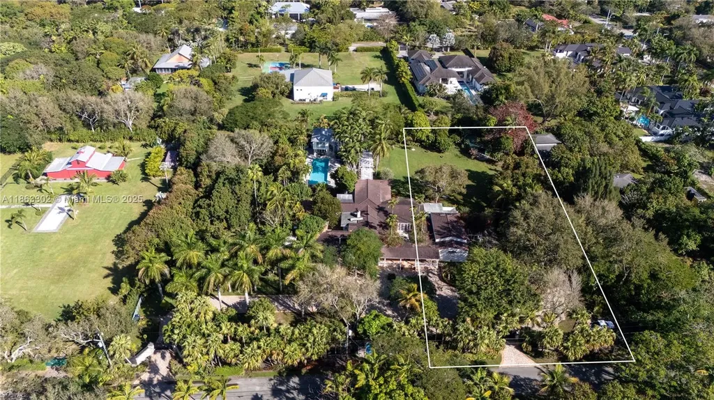 6767 SW 67th Street South Miami FL 33143