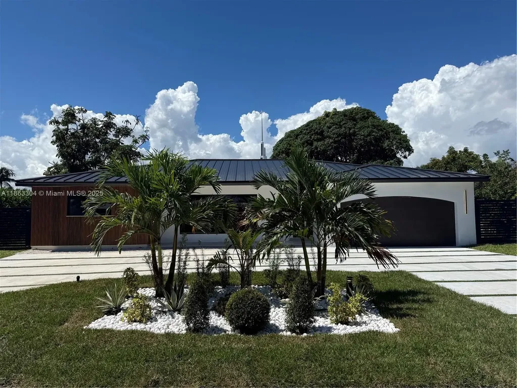 5561 NE 28th Avenue Fort Lauderdale FL 33308