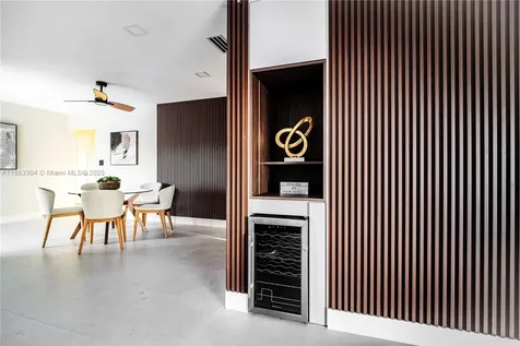 5561 NE 28th Avenue Fort Lauderdale FL 33308