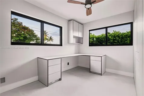 5561 NE 28th Avenue Fort Lauderdale FL 33308