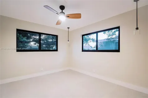 5561 NE 28th Avenue Fort Lauderdale FL 33308