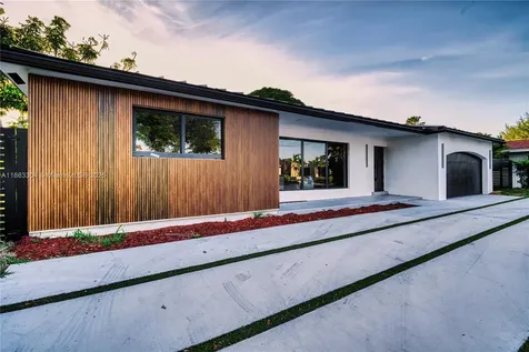 5561 NE 28th Avenue Fort Lauderdale FL 33308