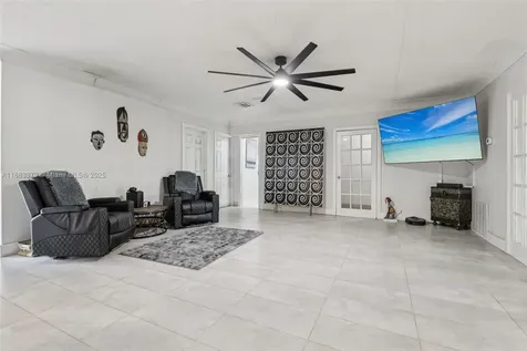 2441 SW 43rd Avenue Fort Lauderdale FL 33317