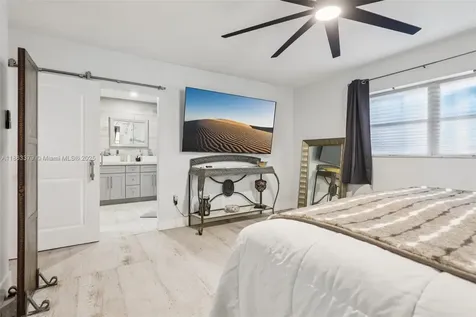 2441 SW 43rd Avenue Fort Lauderdale FL 33317