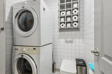 2441 SW 43rd Avenue Fort Lauderdale FL 33317