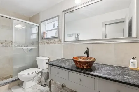 2441 SW 43rd Avenue Fort Lauderdale FL 33317