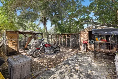 2441 SW 43rd Avenue Fort Lauderdale FL 33317