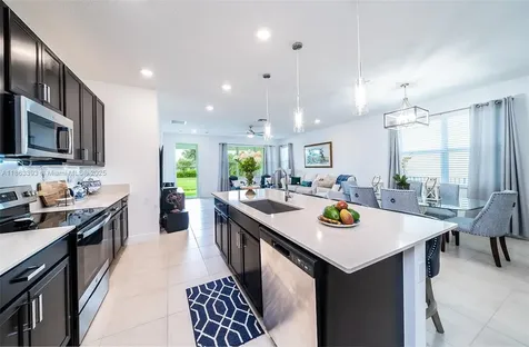 4230 Rosa Drive Deerfield Beach FL 33064