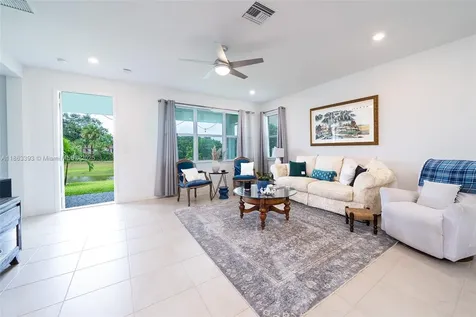 4230 Rosa Drive Deerfield Beach FL 33064
