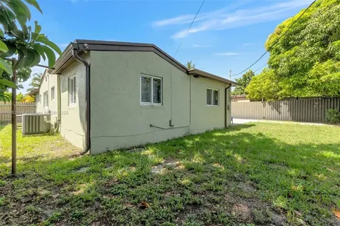 7401 Ramona Street Miramar FL 33023