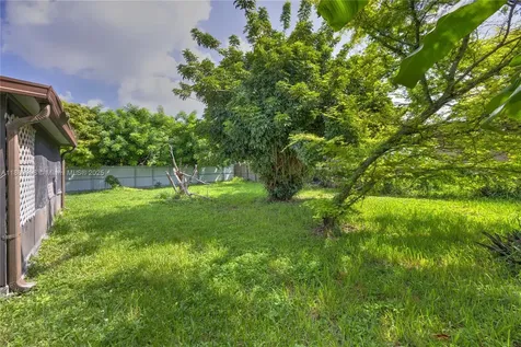 345 SW 18th Avenue Homestead FL 33030