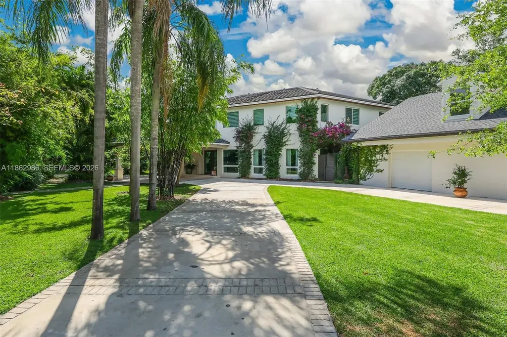 6910 SW 145th Terrace Palmetto Bay FL 33158