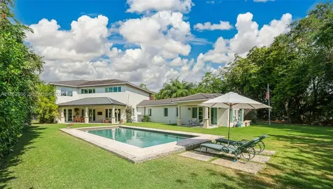6910 SW 145th Terrace Palmetto Bay FL 33158