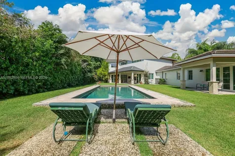 6910 SW 145th Terrace Palmetto Bay FL 33158