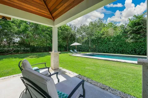 6910 SW 145th Terrace Palmetto Bay FL 33158