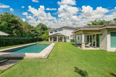 6910 SW 145th Terrace Palmetto Bay FL 33158