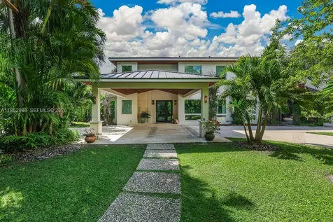 6910 SW 145th Terrace Palmetto Bay FL 33158