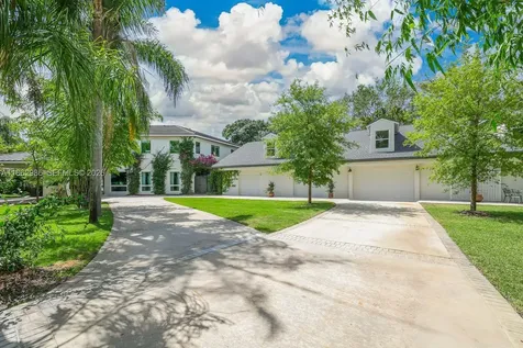 6910 SW 145th Terrace Palmetto Bay FL 33158
