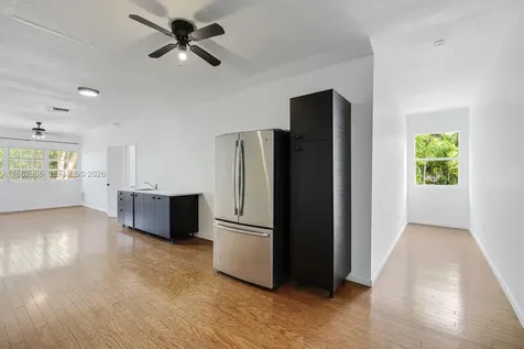 6910 SW 145th Terrace Palmetto Bay FL 33158