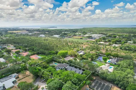 6910 SW 145th Terrace Palmetto Bay FL 33158