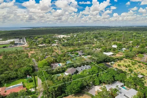 6910 SW 145th Terrace Palmetto Bay FL 33158