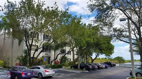 6910 SW 145th Terrace Palmetto Bay FL 33158