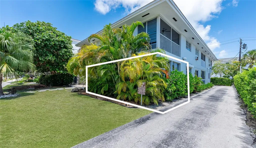 195 Sunrise Drive Key Biscayne FL 33149