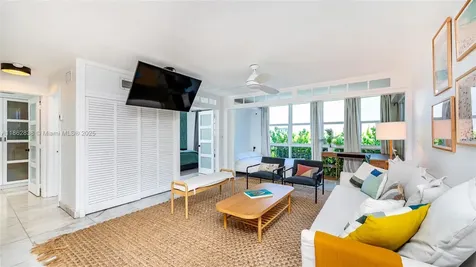 195 Sunrise Drive Key Biscayne FL 33149