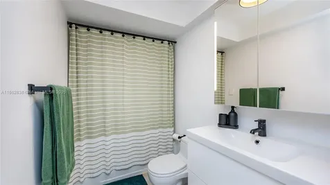 195 Sunrise Drive Key Biscayne FL 33149
