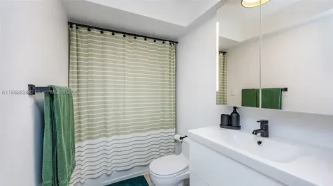 195 Sunrise Drive Key Biscayne FL 33149