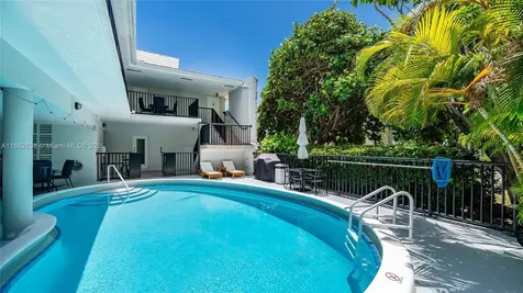 195 Sunrise Drive Key Biscayne FL 33149