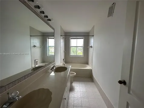 3529 SW 169th Terrace Miramar FL 33027
