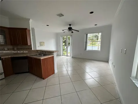 3529 SW 169th Terrace Miramar FL 33027