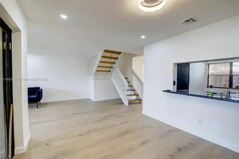 340 SW 97th Avenue Pembroke Pines FL 33025