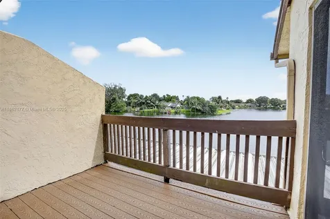 340 SW 97th Avenue Pembroke Pines FL 33025