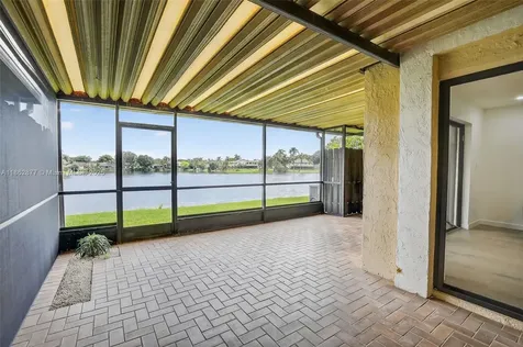 340 SW 97th Avenue Pembroke Pines FL 33025