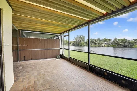 340 SW 97th Avenue Pembroke Pines FL 33025