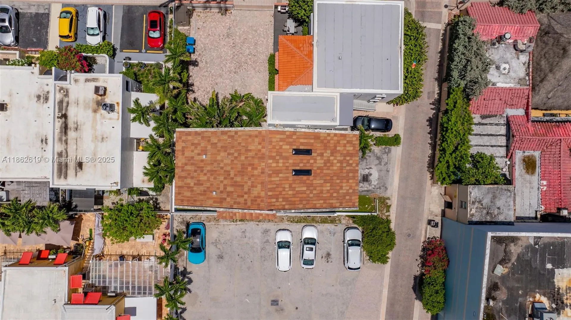 311 N Surf Road Hollywood FL 33019