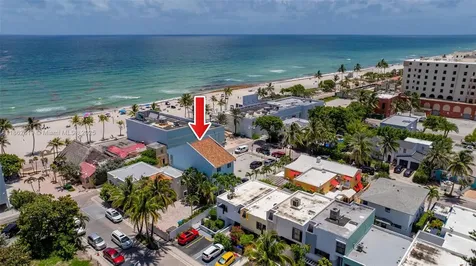 311 N Surf Road Hollywood FL 33019