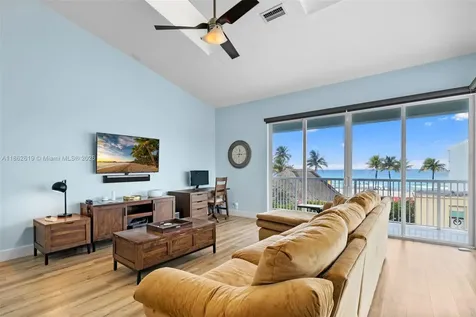 311 N Surf Road Hollywood FL 33019