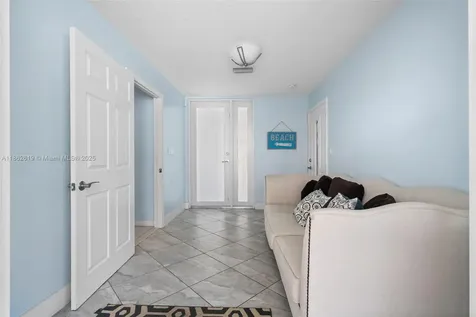 311 N Surf Road Hollywood FL 33019