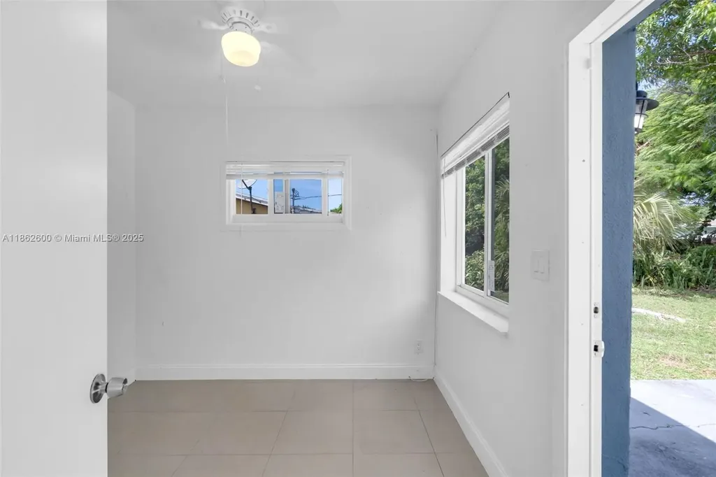 640 E Melrose Circle Fort Lauderdale FL 33312