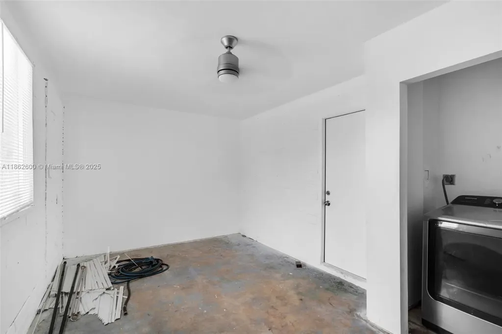 640 E Melrose Circle Fort Lauderdale FL 33312