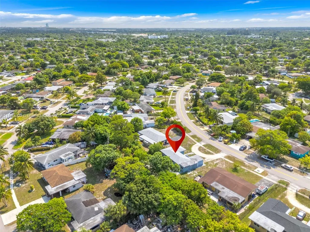 640 E Melrose Circle Fort Lauderdale FL 33312