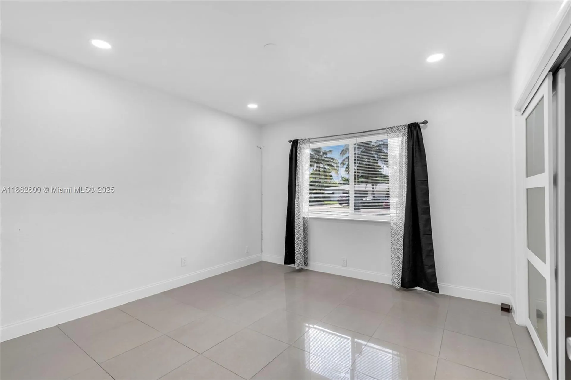 640 E Melrose Circle Fort Lauderdale FL 33312