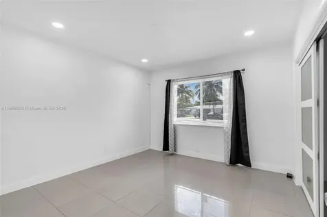 640 E Melrose Circle Fort Lauderdale FL 33312